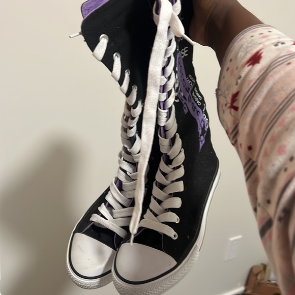 Blake’s tender foot - Picture 3 of 3